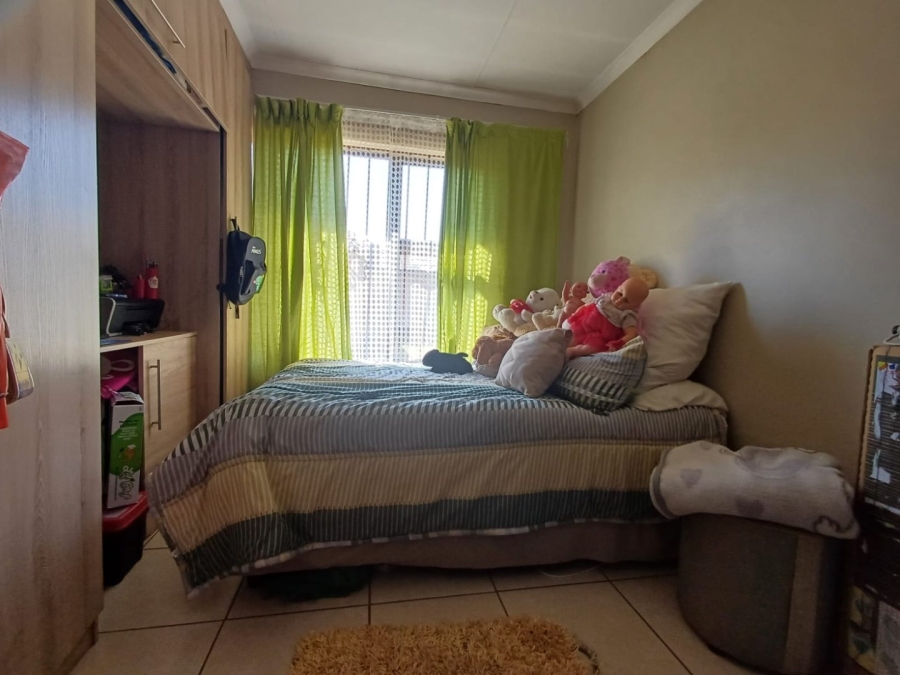 3 Bedroom Property for Sale in Ellaton North West